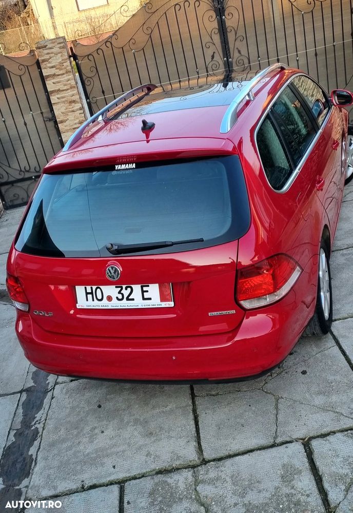 Volkswagen Golf 1.9 TDI DPF Sportline BlueMotion - 4