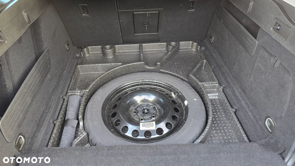 Opel Astra 1.6 CDTI Cosmo - 20