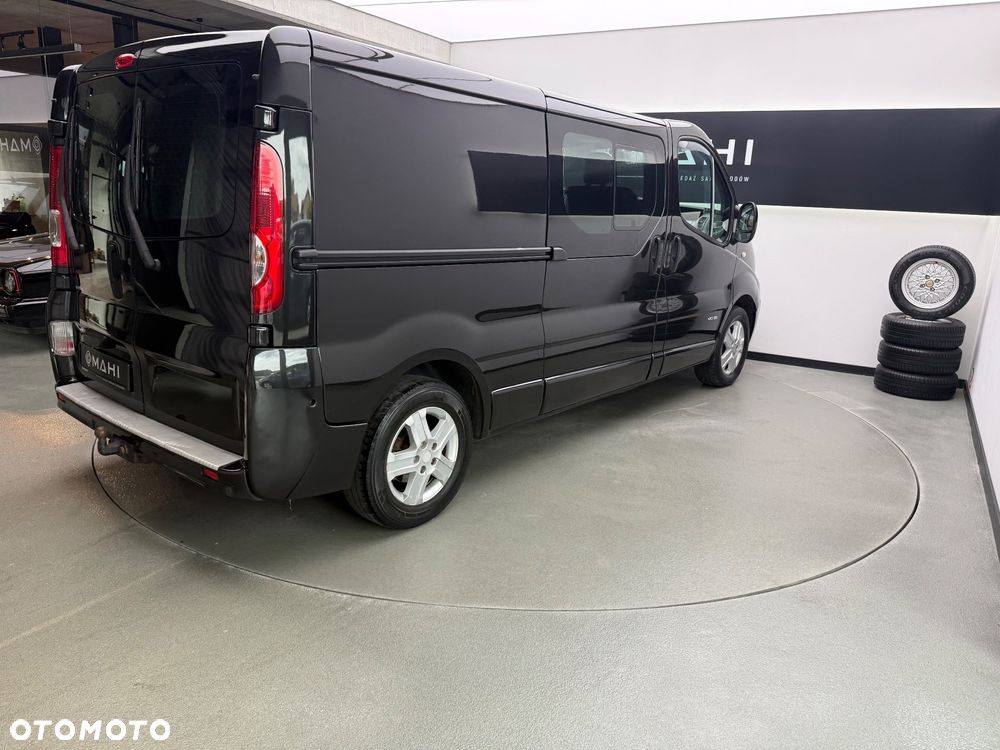 Renault Trafic 2.0 dCi 115 FAP Grand Combi L2H1 Expression - 12