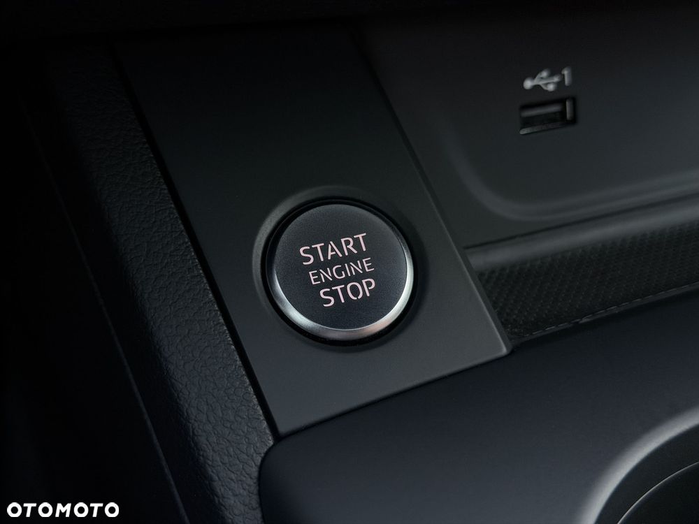 Audi A4 Avant 40 TDI quattro S tronic advanced - 41