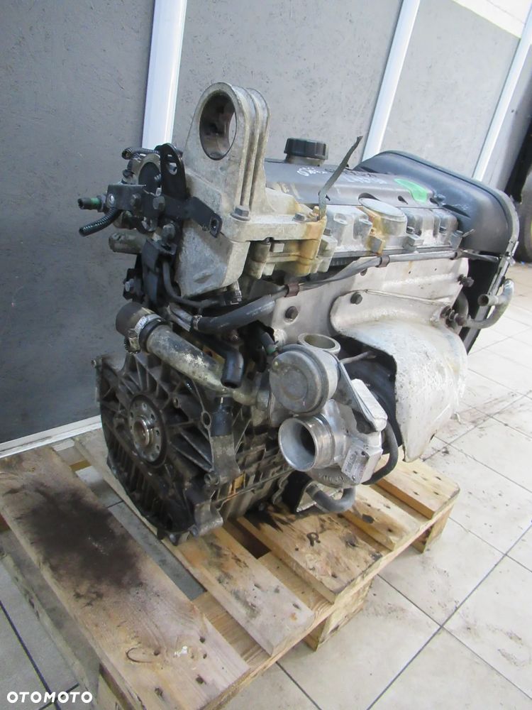 Silnik kompletny Volvo 2.3 turbo B5234t - 6