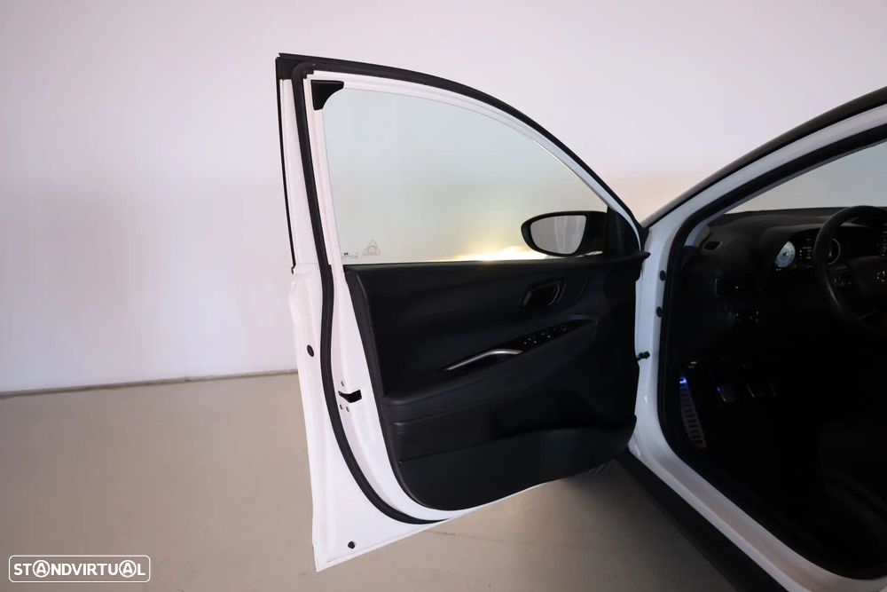 Hyundai Bayon 1.0 T-GDI Premium - 18