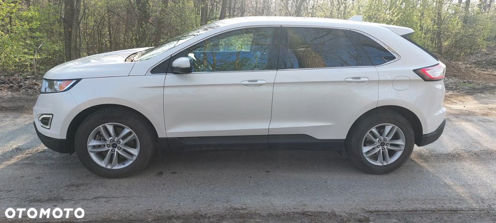 Ford Edge - 5