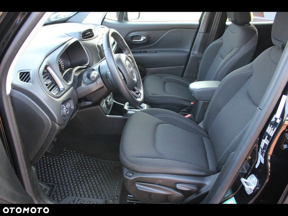 Jeep Renegade - 14