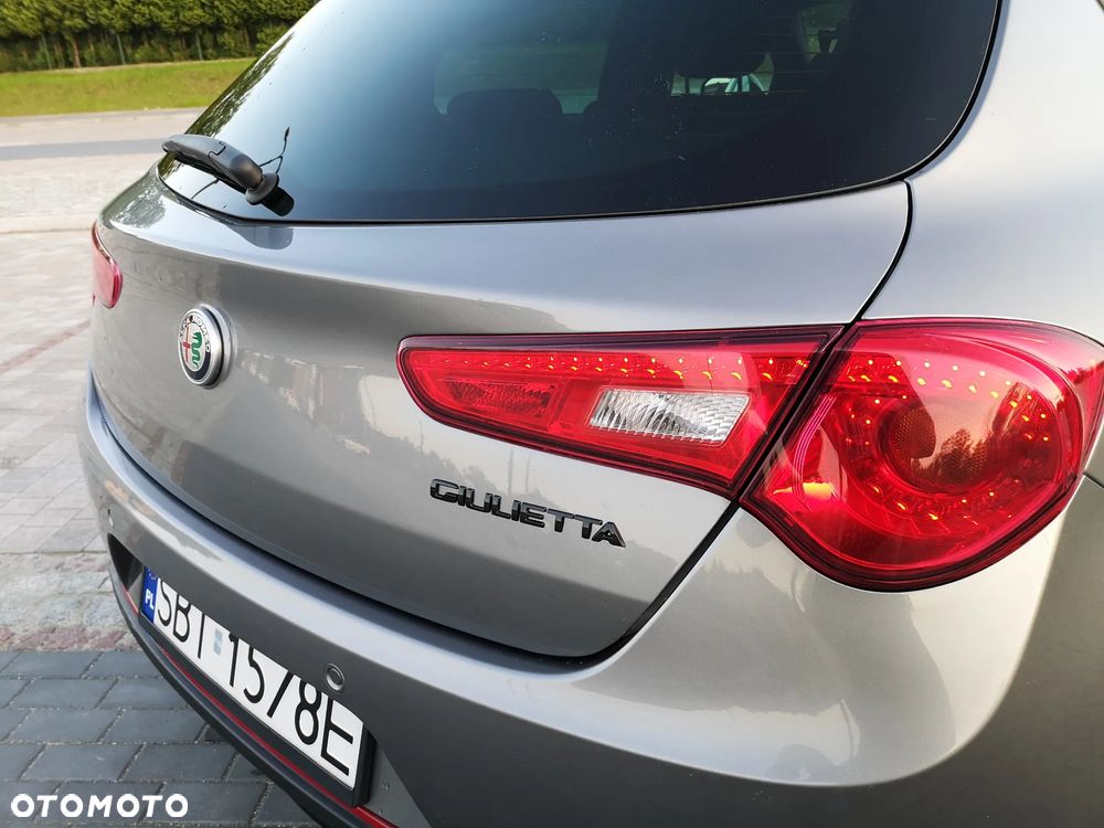Alfa Romeo Giulietta 1.6 JTDM Sport TCT - 8