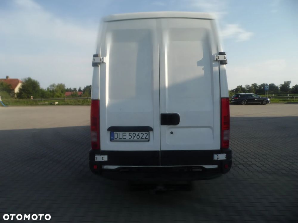 Iveco DAILY 35 - 6