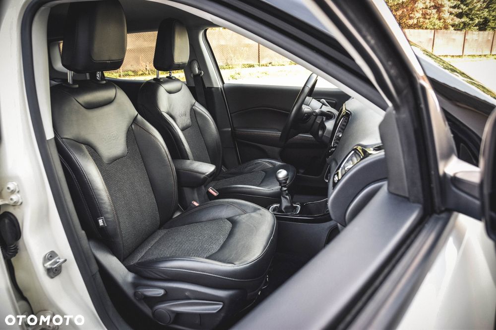 Jeep Compass 1.6 MultiJet Limited - 9