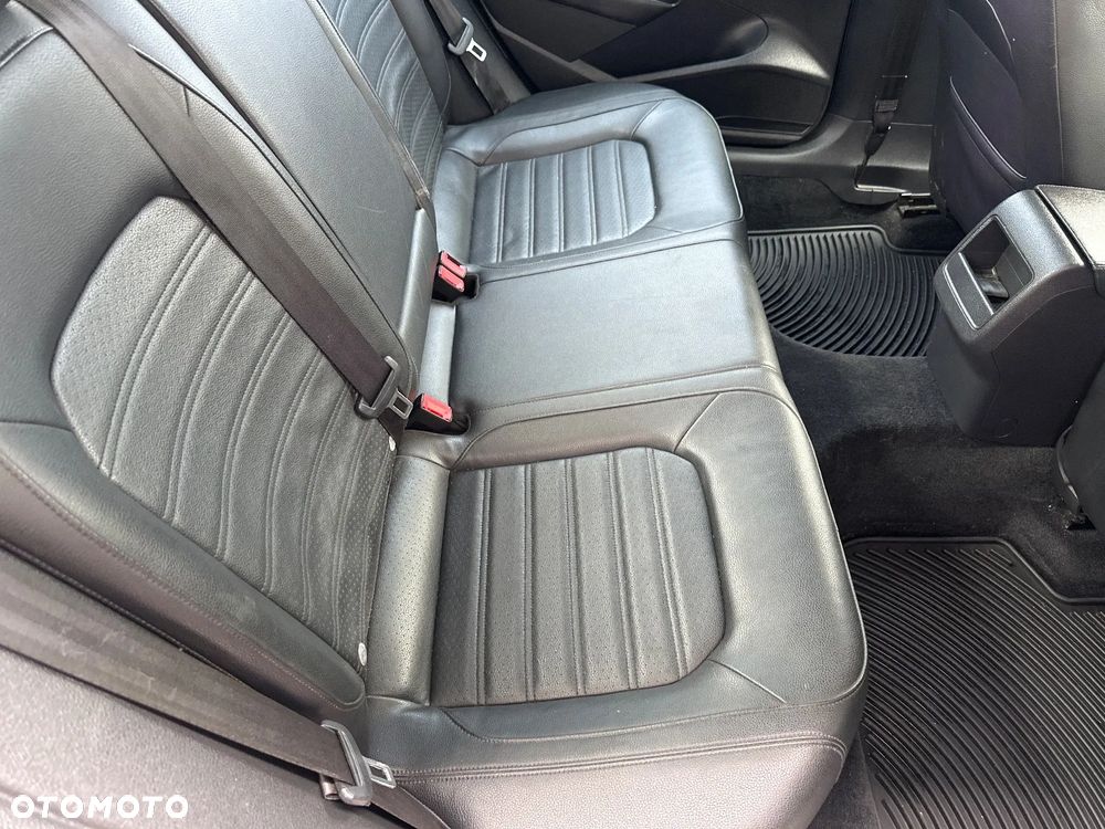 Volkswagen Passat 3.6 V6 R36 - 20