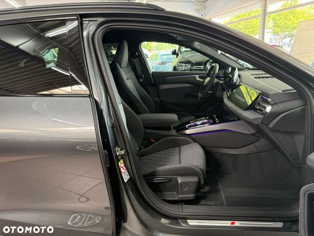 Audi A6 Avant TDI quattro S tronic - 12
