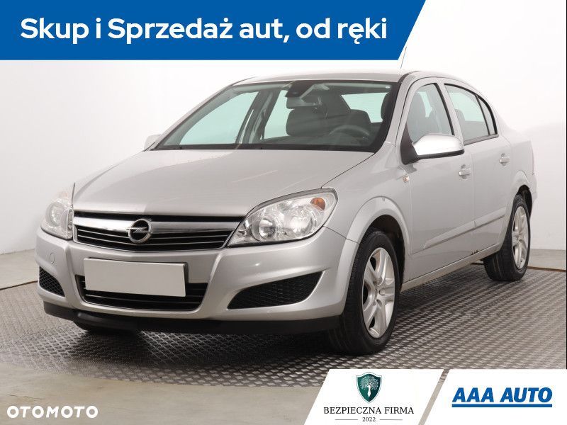 Opel Astra - 2