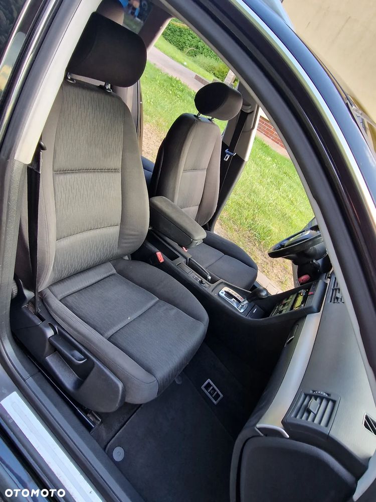 Audi A4 Avant 1.8 T multitronic - 24