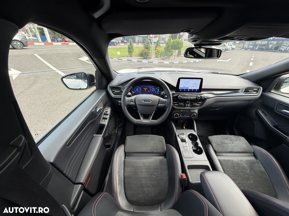 Ford Kuga - 20