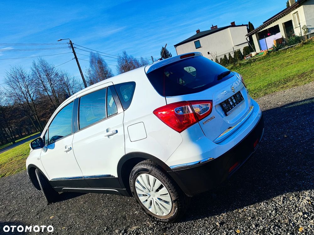 Suzuki SX4 S-Cross 1.6 VVT 4x2 Comfort - 4