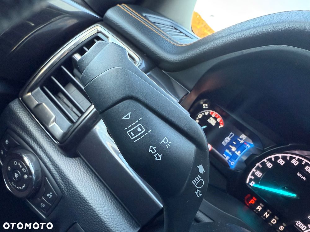 Ford Ranger 2.0 EcoBlue 4x4 DC Wildtrak - 31