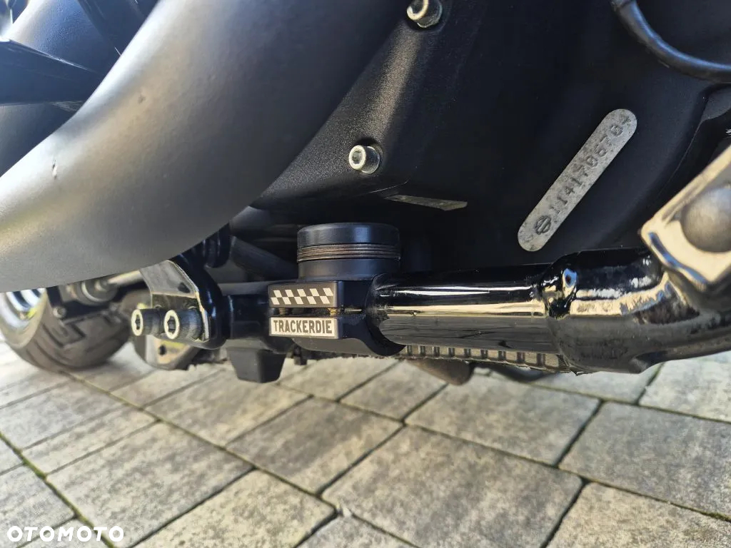 Harley-Davidson Dyna Low Rider - 6