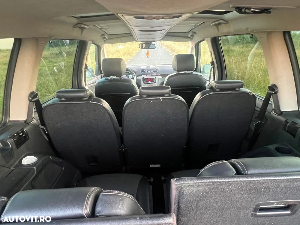Ford Galaxy 2.0 TDCi Ghia - 9