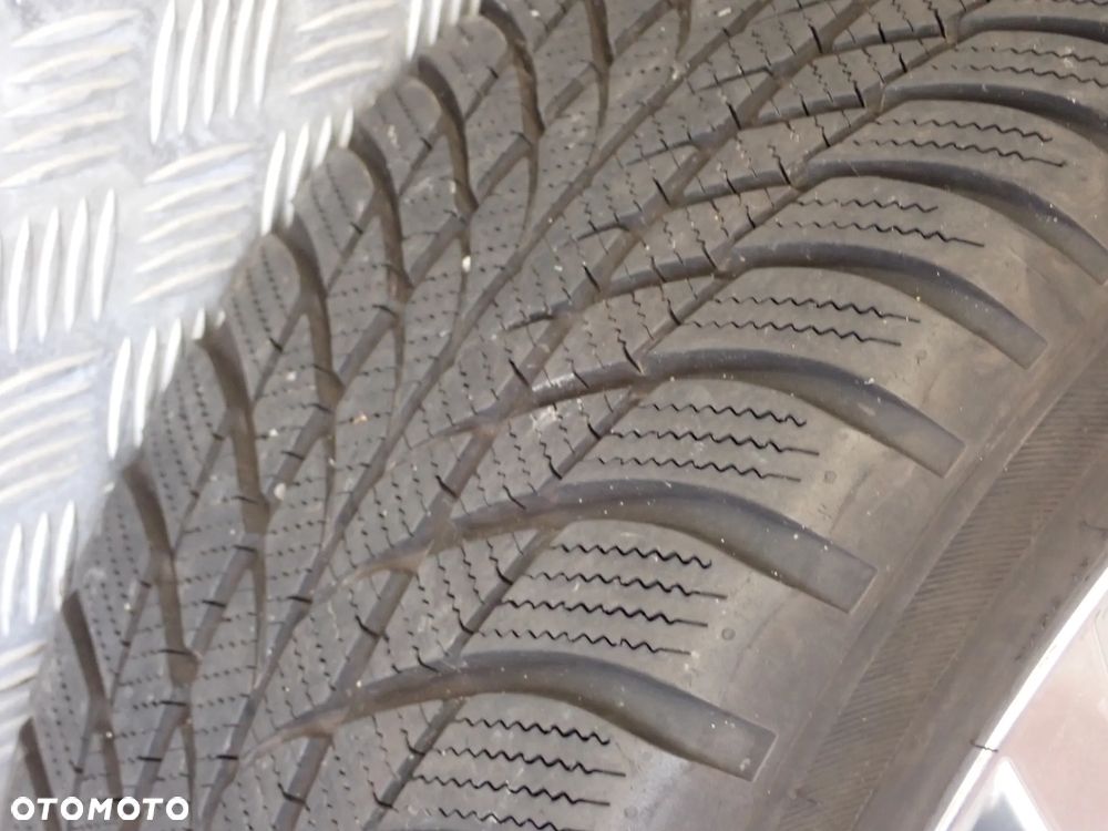 KOŁA FELGI ALUMINIOWE SKODA 7,5JX18  ET 48  5X112  5E3601025H/AG  Z OPONAMI ZIMA BRIDGESTONE 225/45/18  2900 - 11