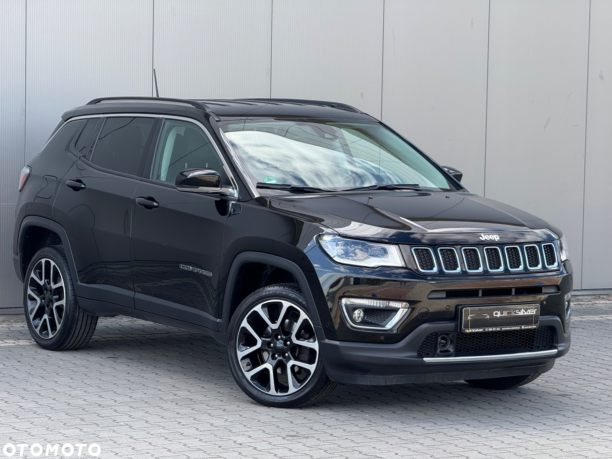 Jeep Compass - 2