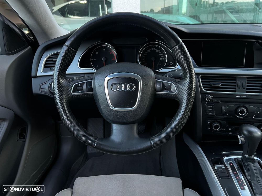 Audi A5 2.7 TDI Multitronic - 28