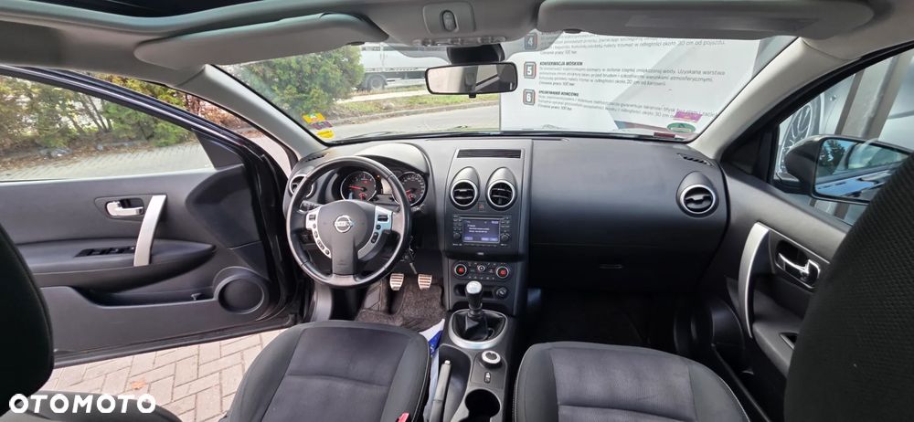 Nissan Qashqai 1.6 dCi 4 x 4 DPF Start/Stop tekna - 36