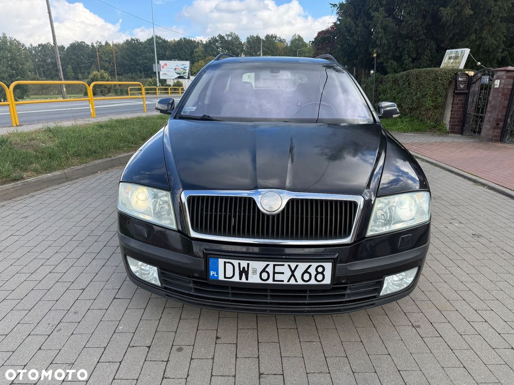 Skoda Octavia 2005 photo 2