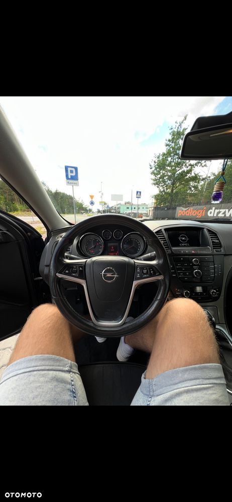 Opel Insignia 1.8 - 10