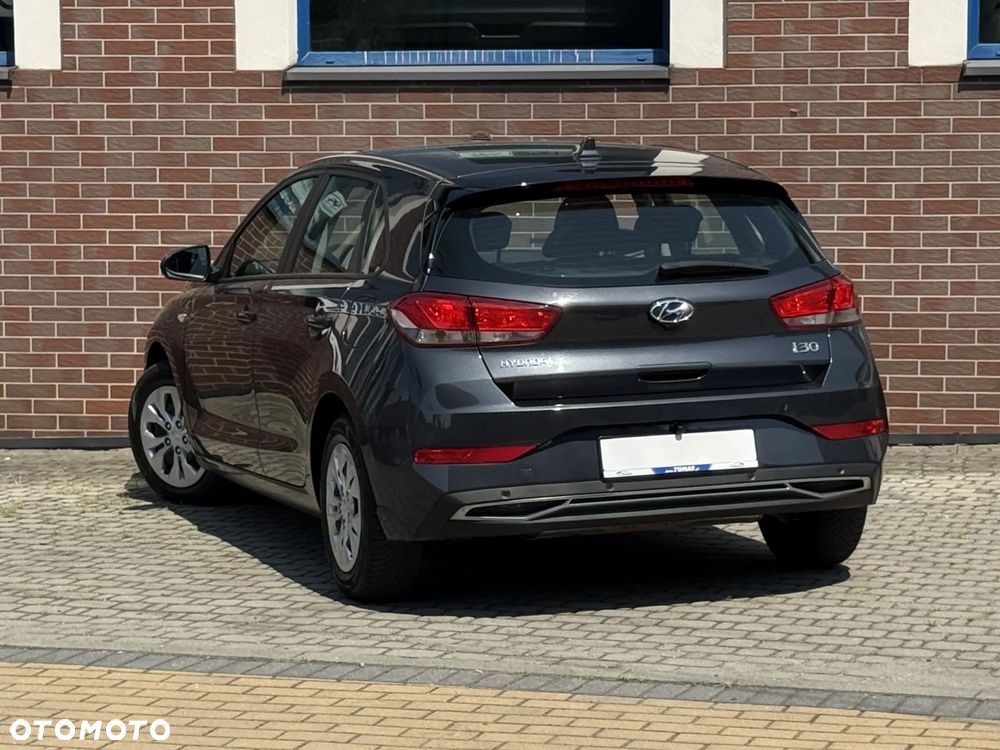 Hyundai i30 - 22
