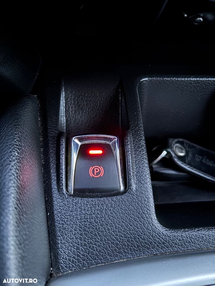 Nissan Qashqai 1.6 DCI Start/Stop 4X4-i Tekna - 10