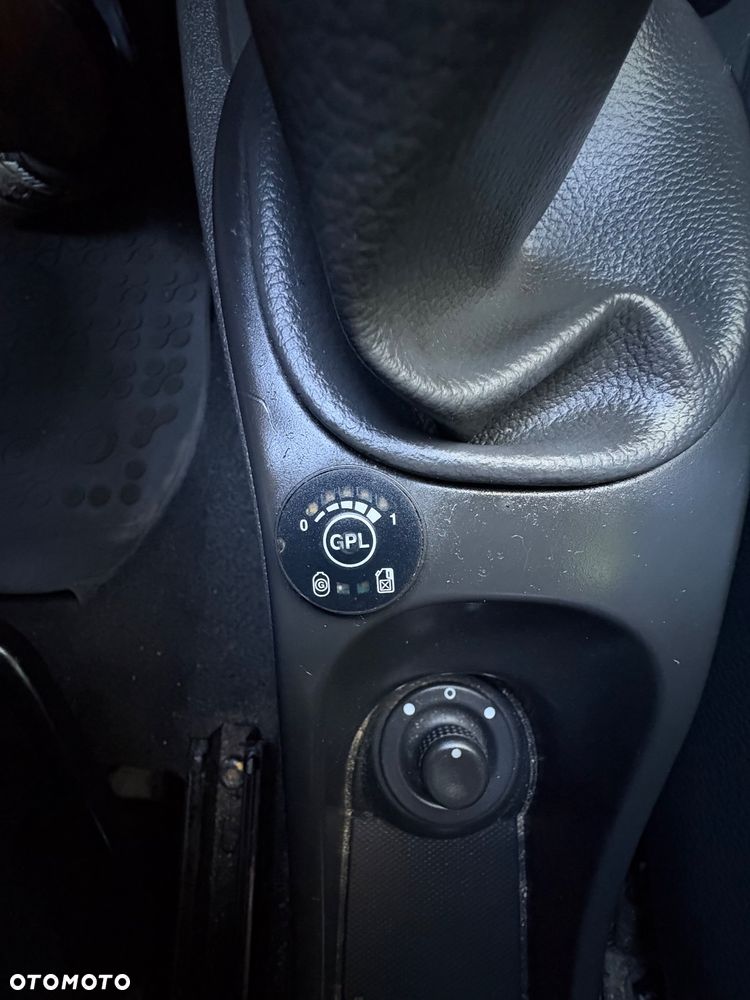 Dacia Duster 1.6 - 2