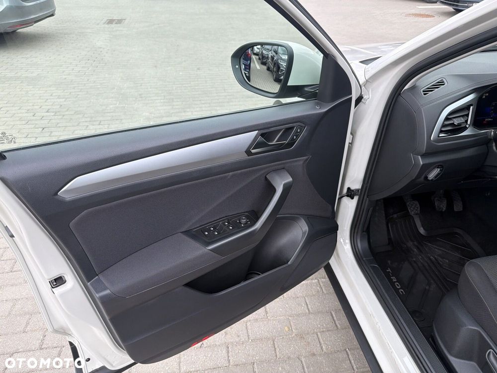 Volkswagen T-Roc 1.5 TSI Life - 26