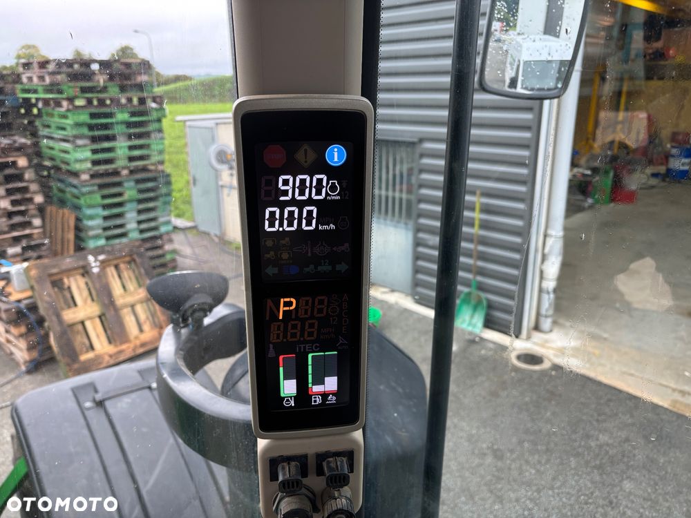 John Deere 7310R - 10