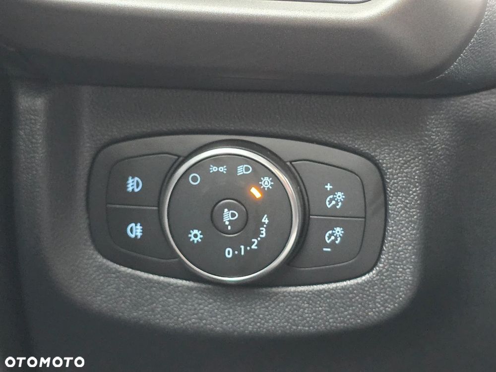 Ford Tourneo Courier 1.0 EcoBoost Active - 27