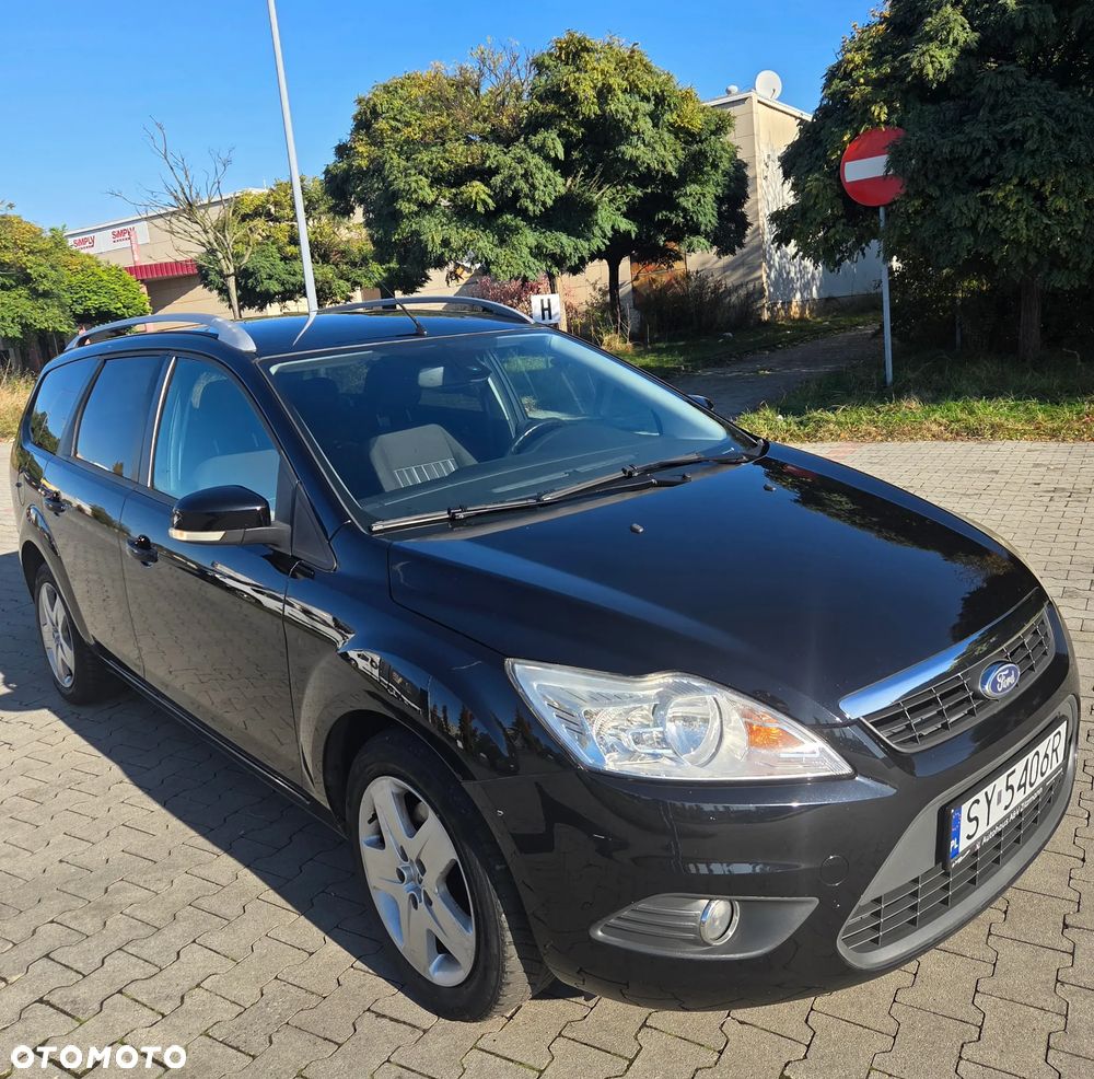 Ford Focus 1.6 16V Titanium - 1