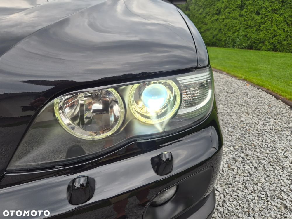 BMW X5 4.4i - 15