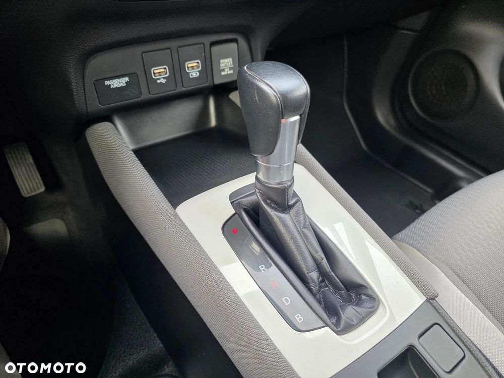 Honda Jazz 1.5 i-MMD Executive Crosstar - 19