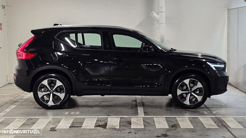 Volvo XC 40 2.0 B3 Essential - 14