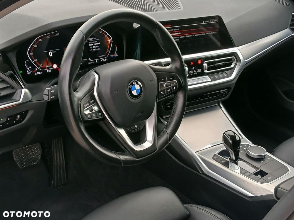 BMW Seria 3 - 17