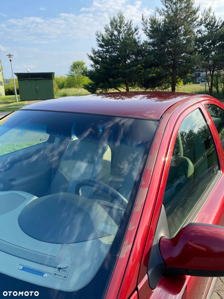 Volvo S60 2.4 Comfort - 12