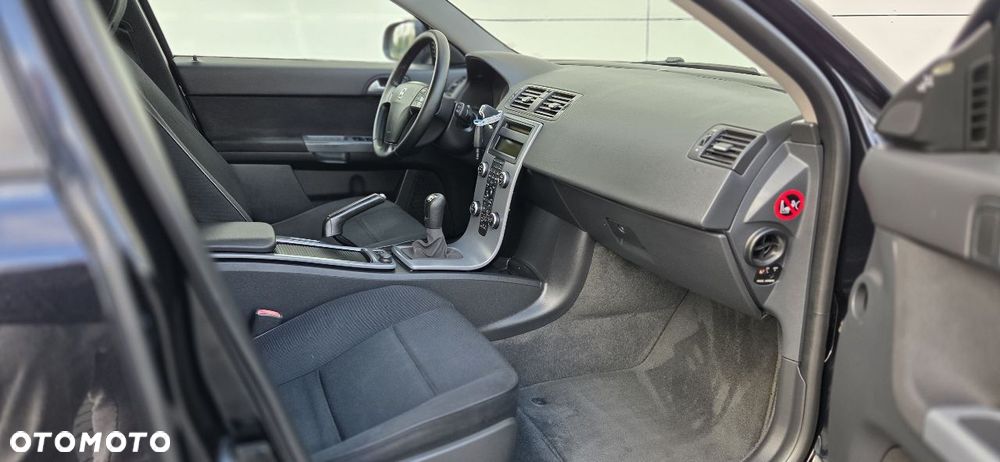 Volvo V50 DPF D2 Kinetic - 19