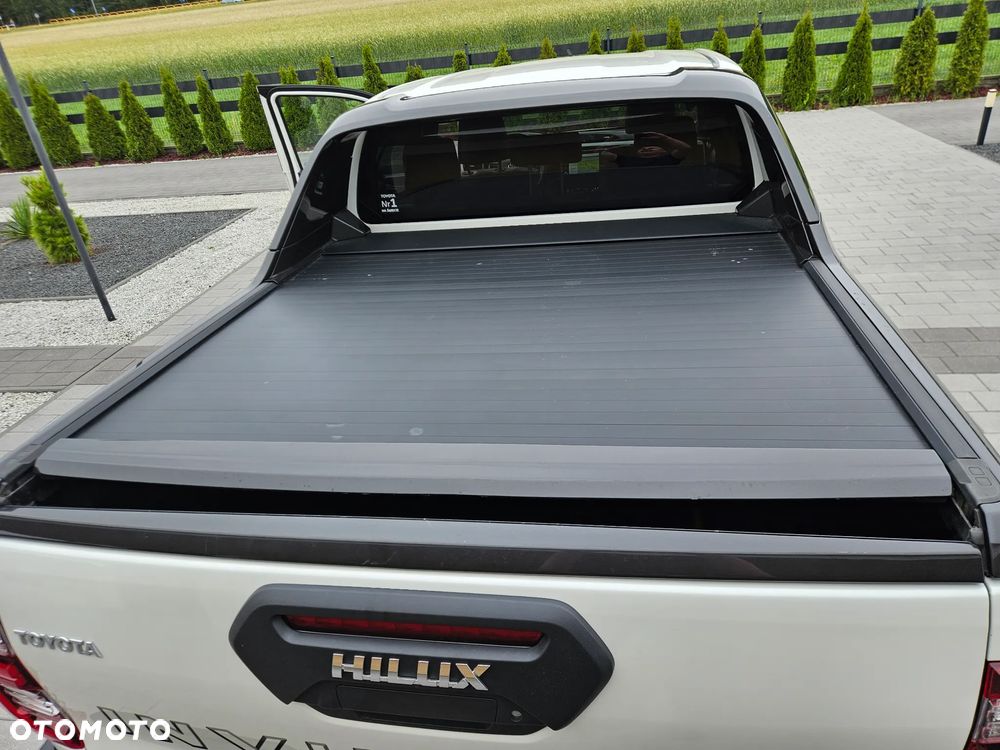 Toyota Hilux 2.8 D-4D Double Cab Invincible 4x4 - 8
