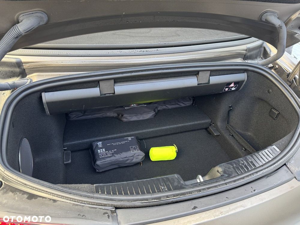 Mercedes-Benz SL AMG 63 4-Matic+ - 21