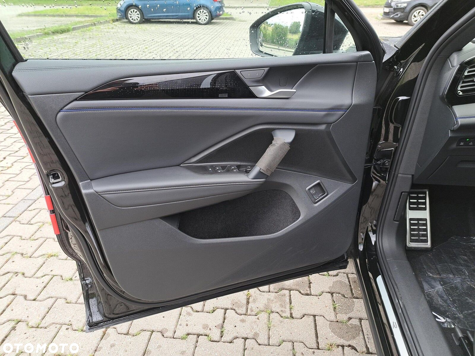 Volkswagen Tiguan - 10