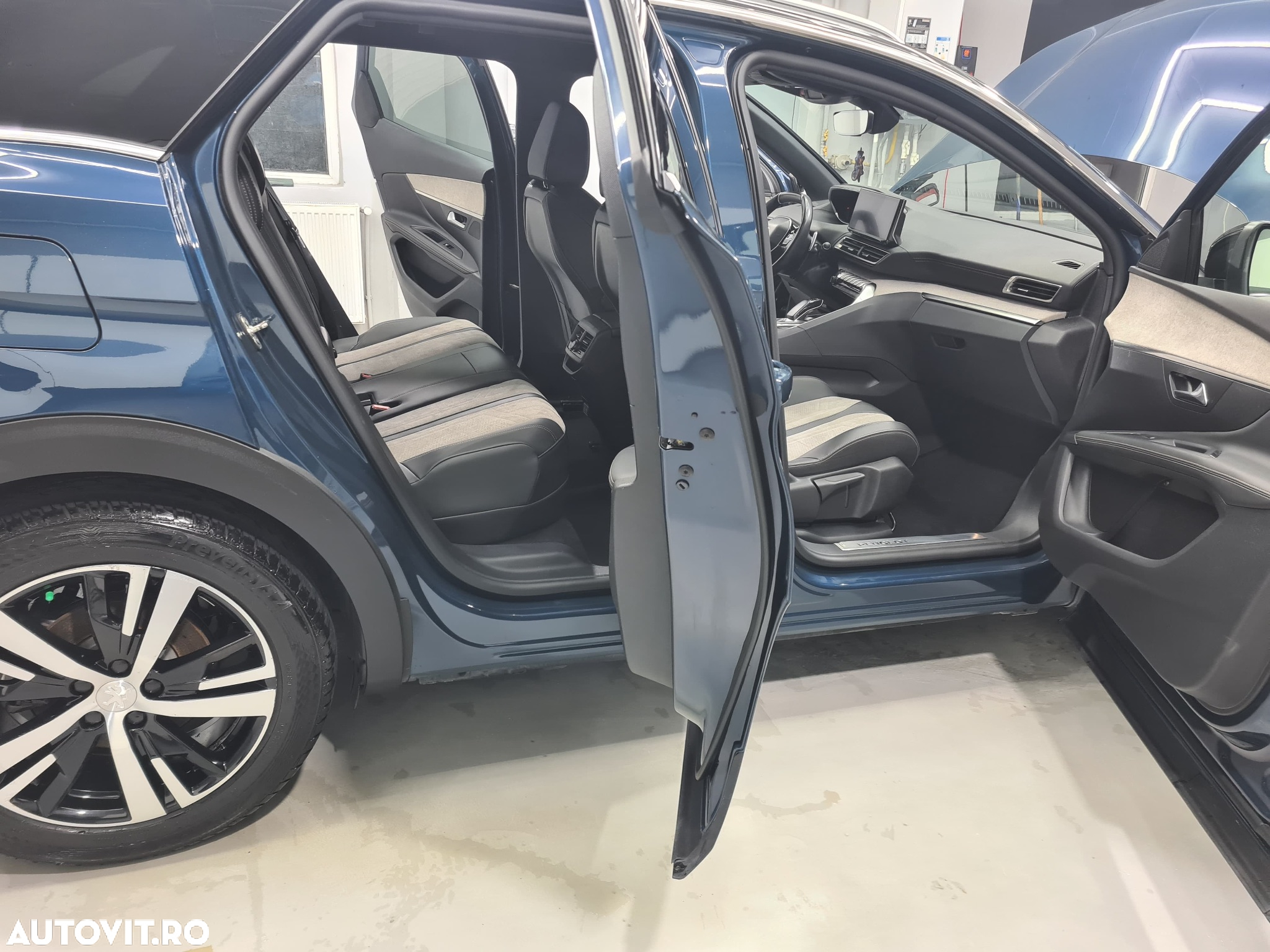 Peugeot 3008 PHEV 225 EAT8 GT - 20