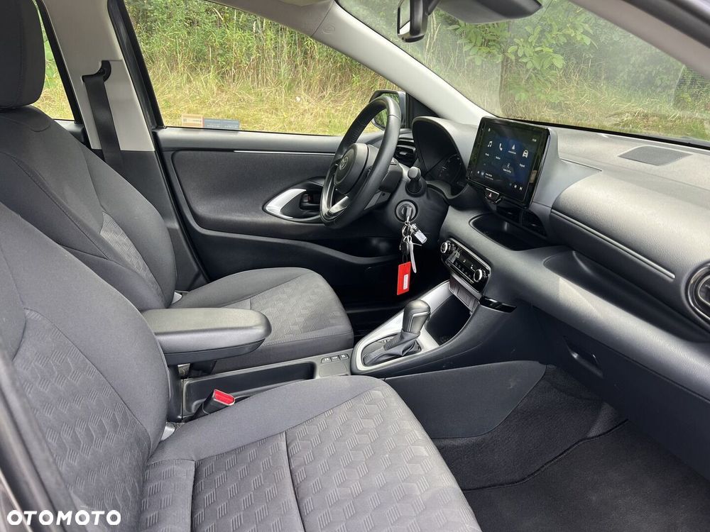 Toyota Yaris - 9