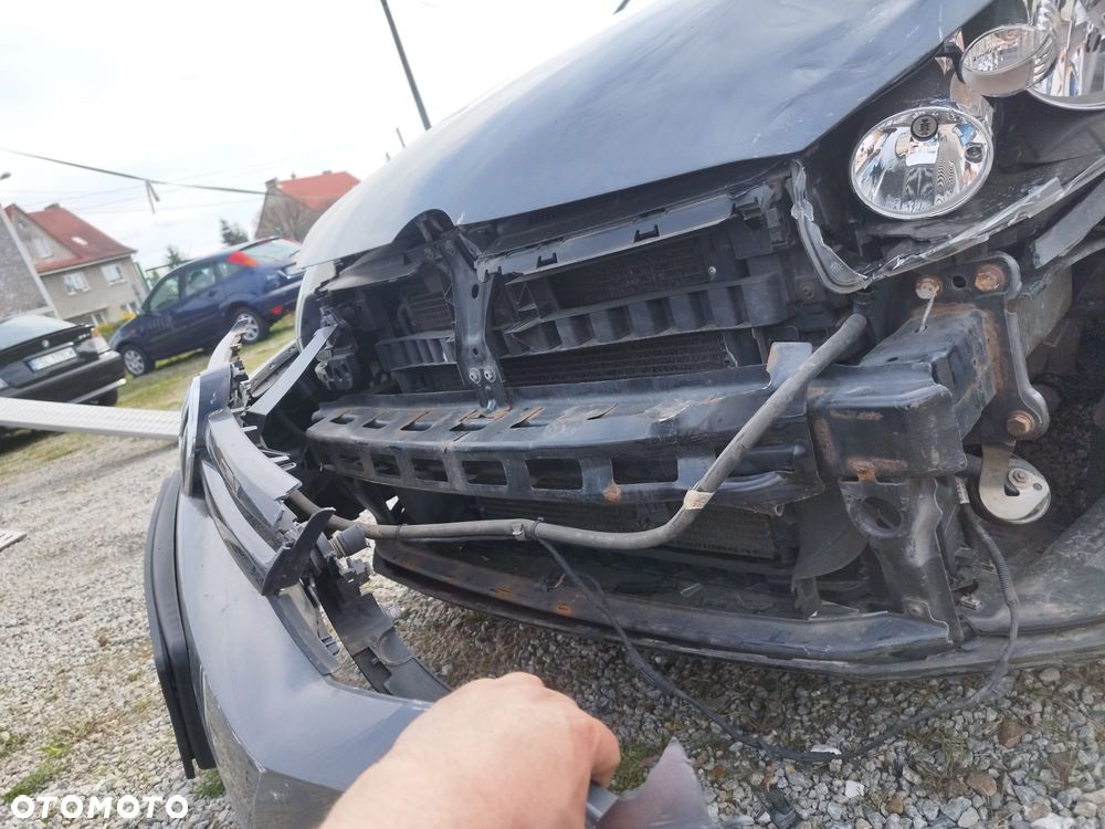 Volkswagen Golf - 13