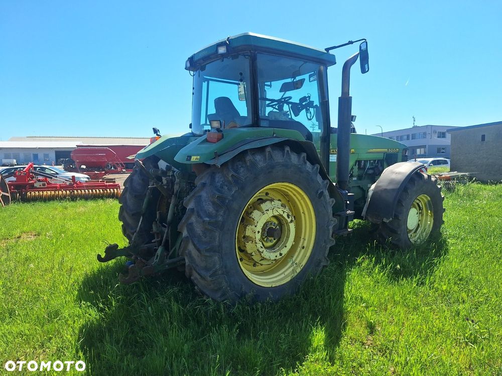 John Deere 8200 4X4 - 5