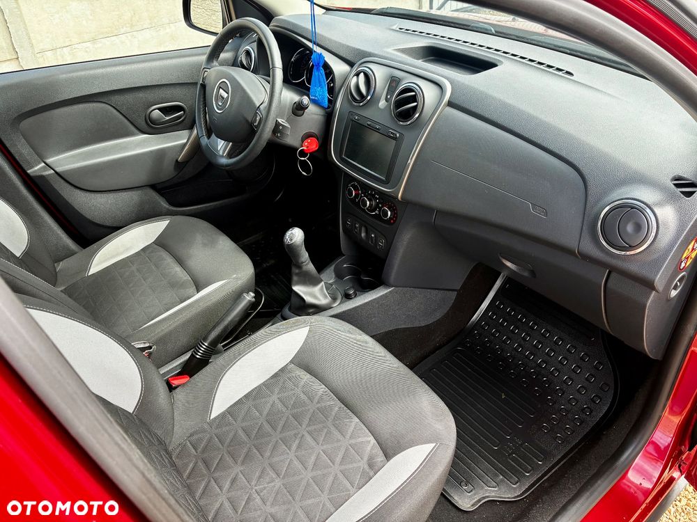 Dacia Sandero TCe 90 Laureate - 21
