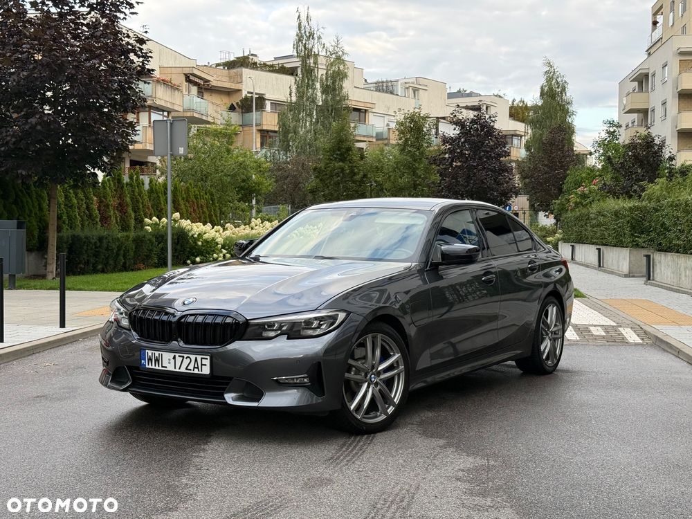 BMW Seria 3 330e M Sport - 2