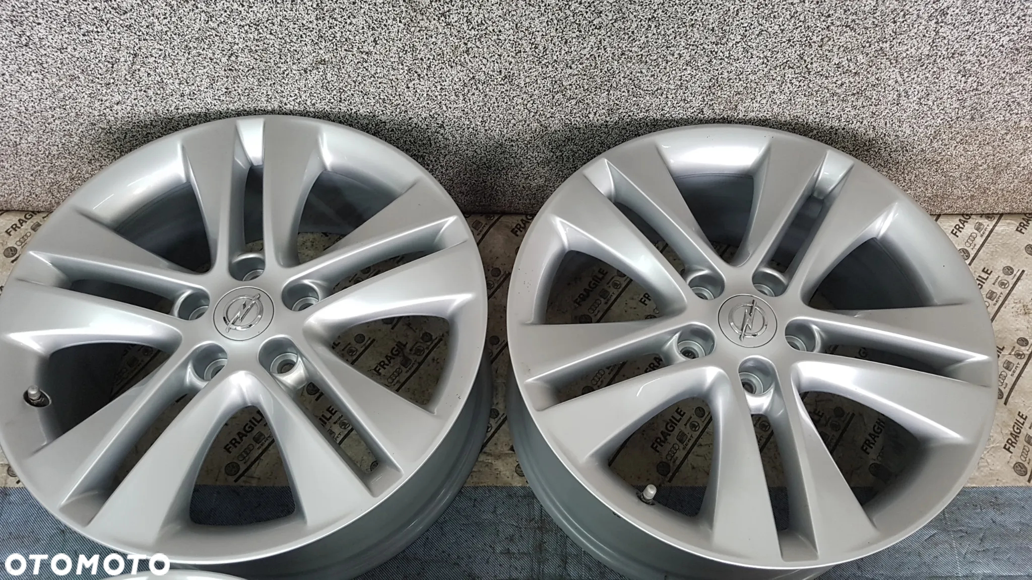 FELGI ALUMINIOWE ORYGINAŁ GM OPEL INSYGNIA B ASTRA J ZAFIRA C  8jx18  ET46 5x115 TPMS - 7