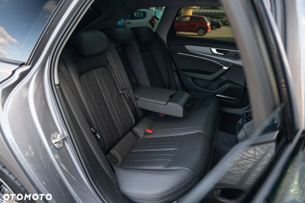 Audi A6 - 35